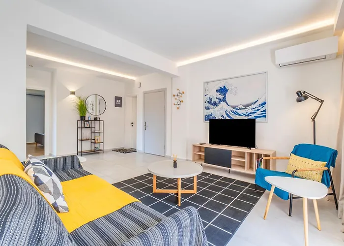 Eirini\'S Apartment